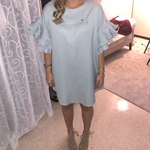 Ruffled sleeves dress